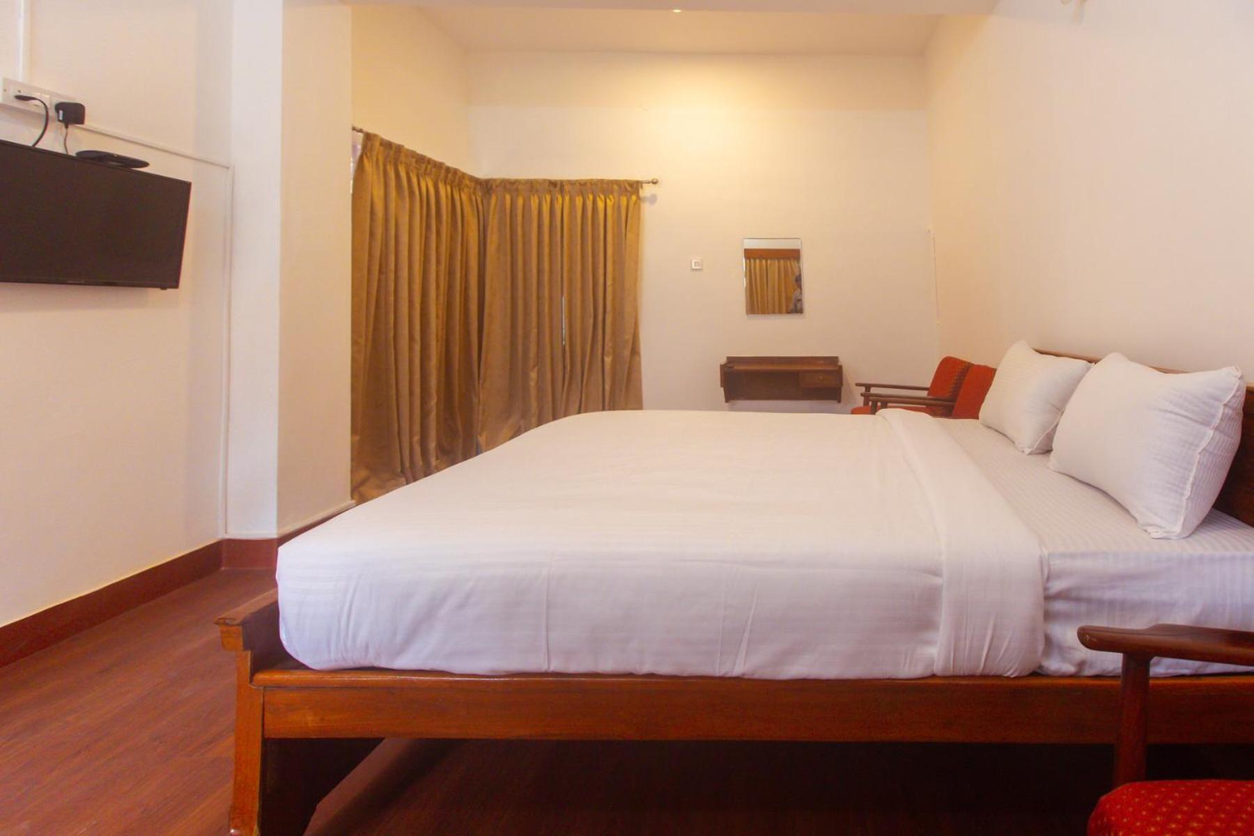 Sri Ramakrishna Hotel Бенґалуру Екстер'єр фото