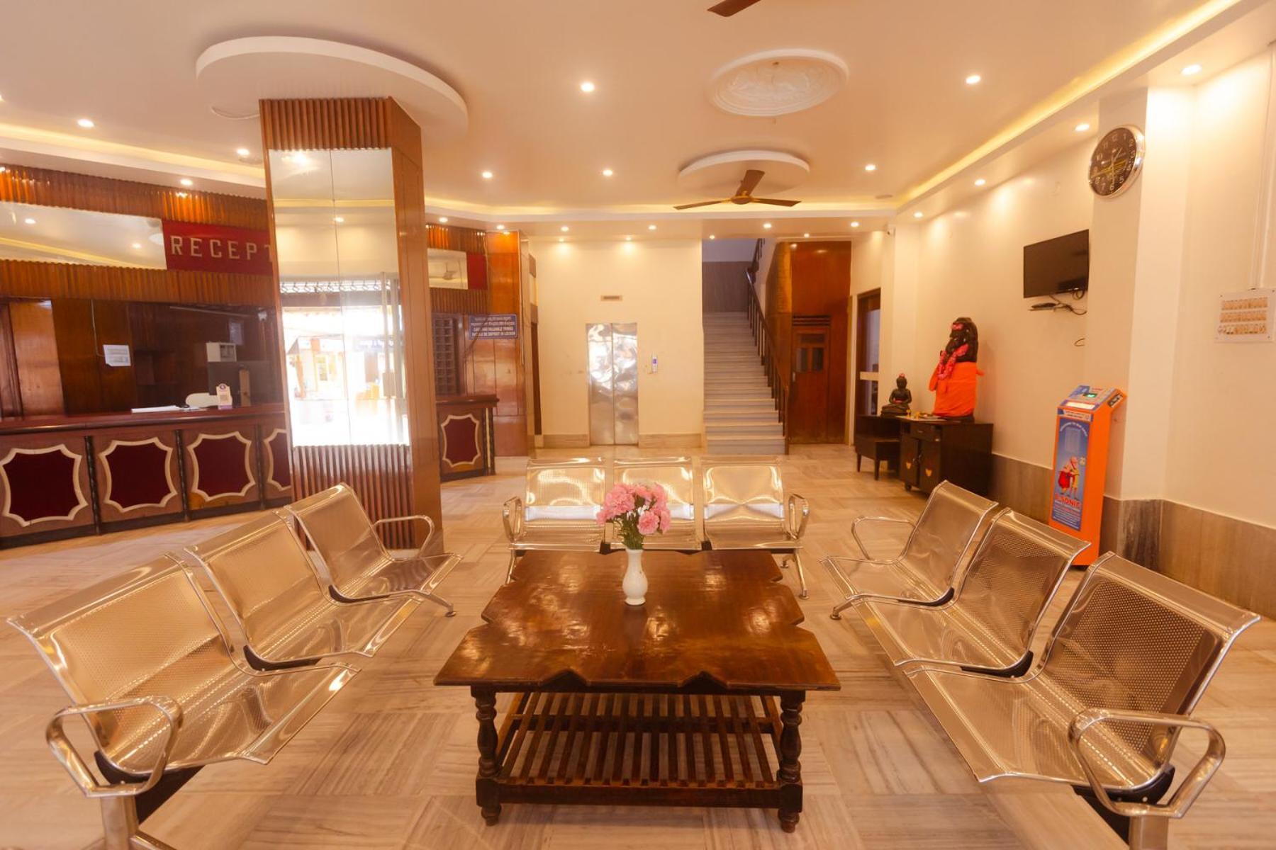Sri Ramakrishna Hotel Бенґалуру Екстер'єр фото